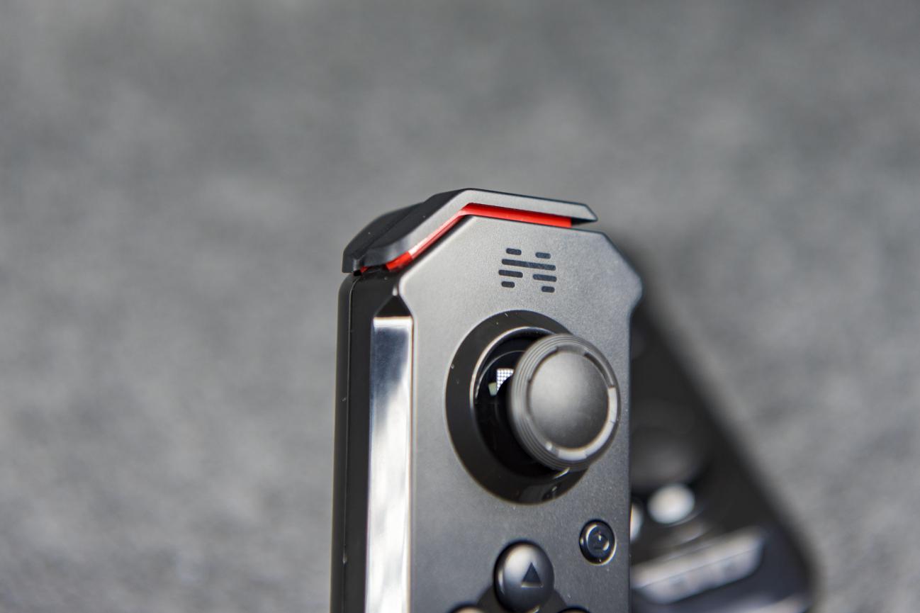 用了三年的荣耀30pro,荣耀北通h2游戏手柄