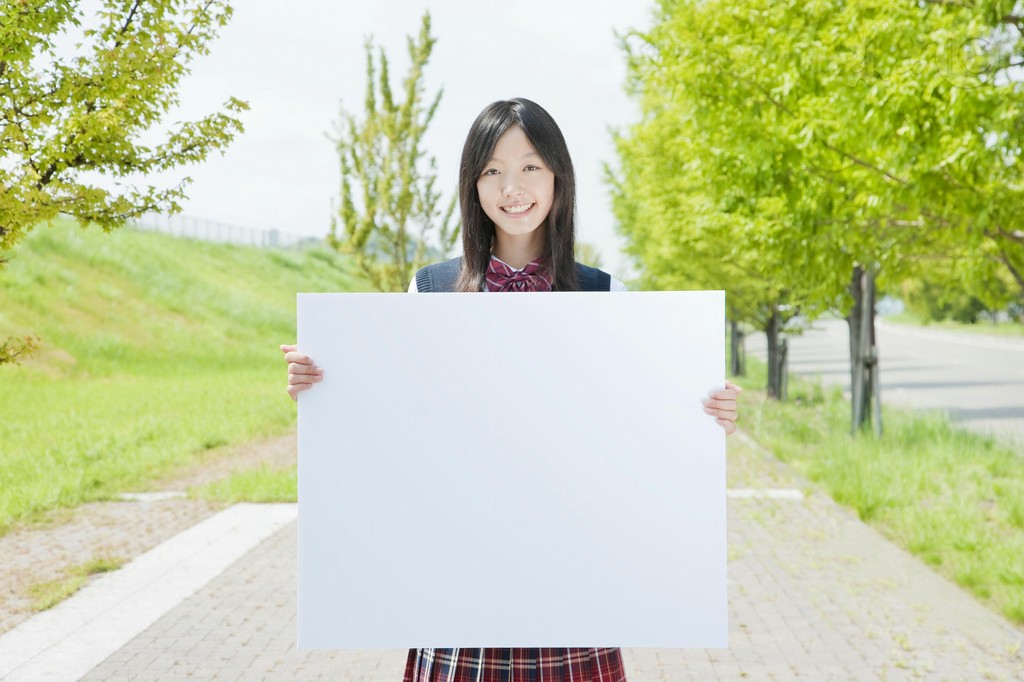 女主替闺蜜相亲对象是前男友小说,和闺蜜的前男友交往的小说