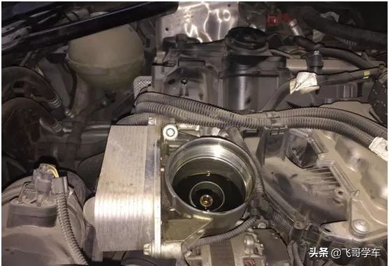 宝马f18保养完抖动,宝马f18十四万公里要换什么