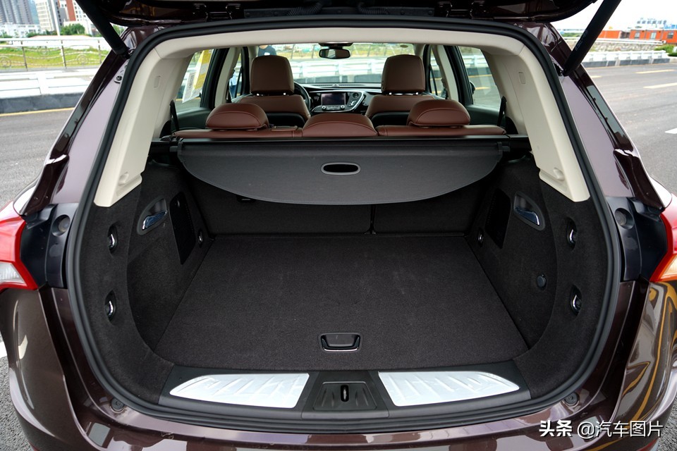 落地15万左右的suv别克昂科威,试别克gl8es陆尊豪华型