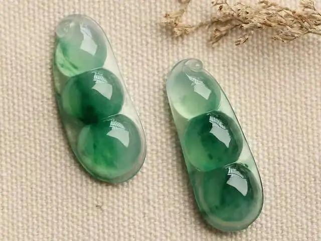 什么是翡翠a货花件,什么是翡翠a货v料