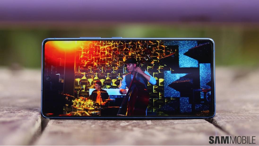 外媒三星galaxys10全系列上手体验,三星galaxys10sm-g9730评测