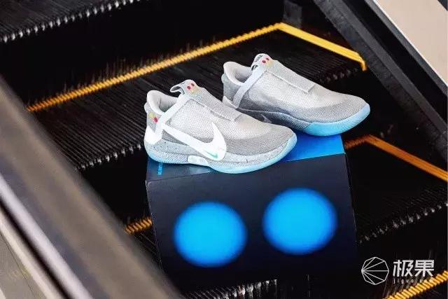 nike电动系鞋带的鞋儿童,nike绑带款鞋子多少钱