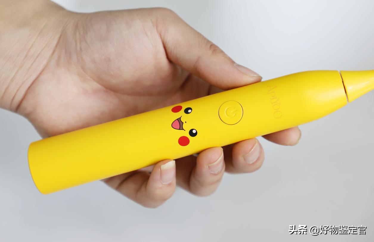 usmile电动牙刷和艾优牙刷谁好一些,usmile和艾优电动儿童牙刷哪个好