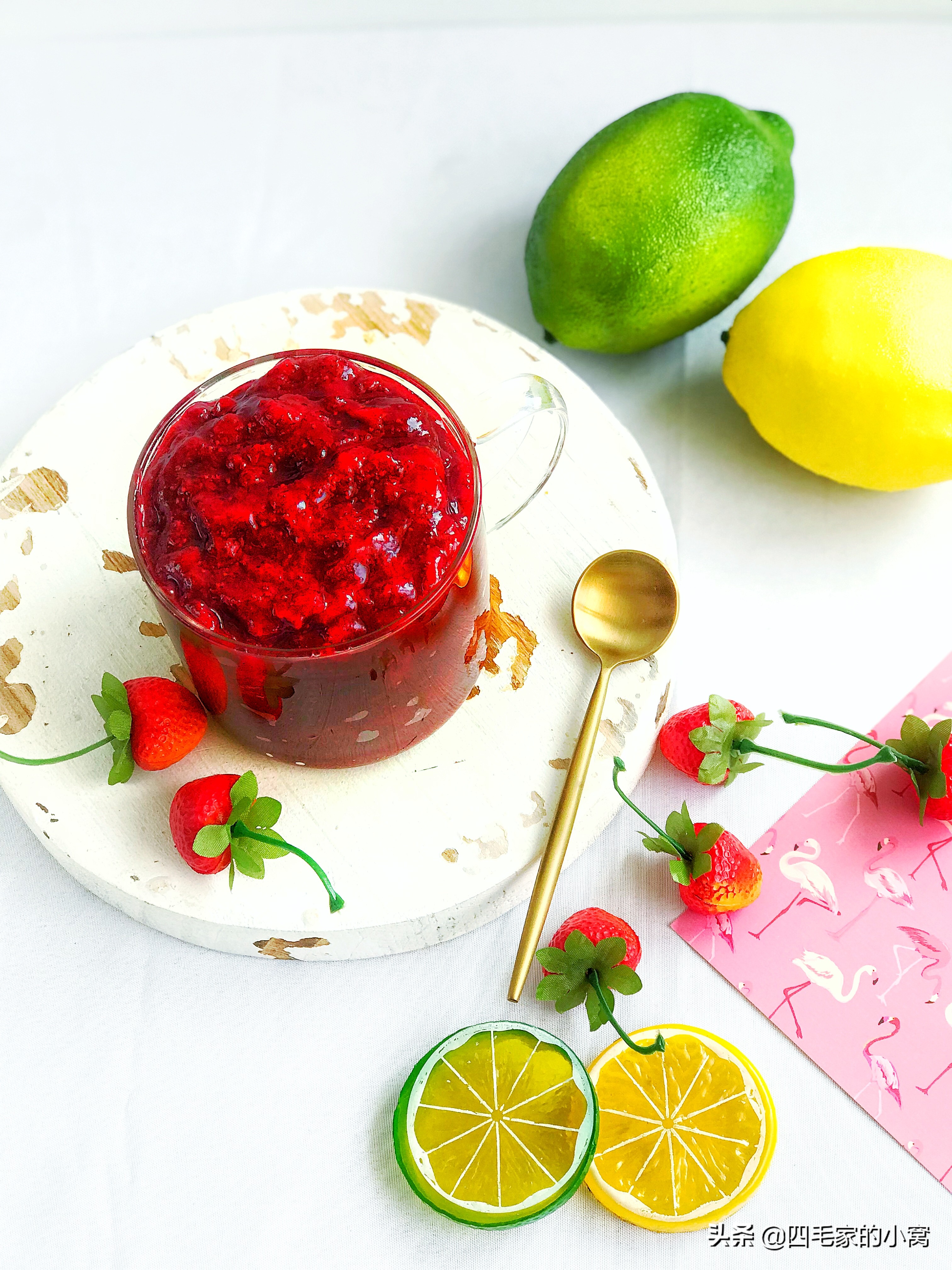 水果奢侈吃法，用自制零添加大果粒水果酱，制作爆款夏季清凉沁饮