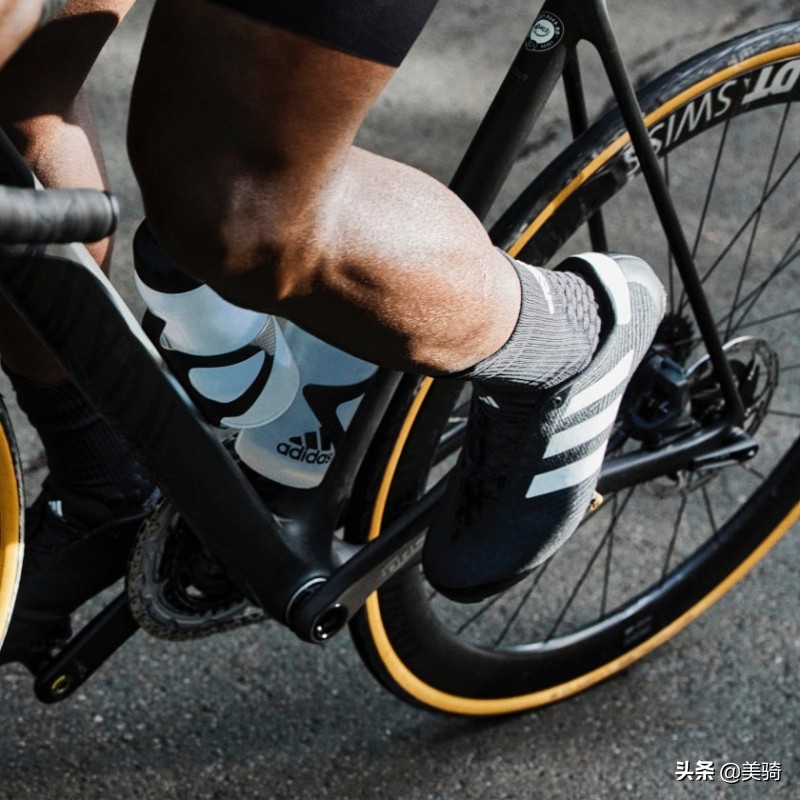 好看阿迪女鞋,好看阿迪达斯