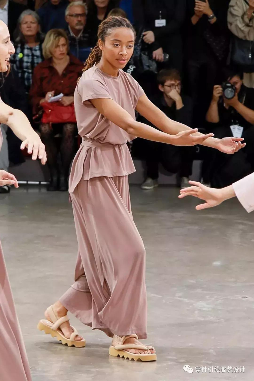 三宅一生2020春夏大秀：多的是你想不到的创意