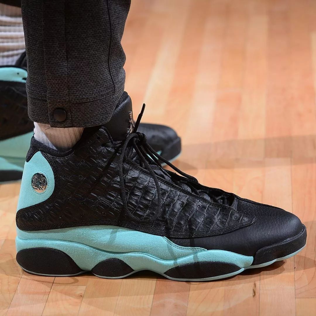 詹姆斯21代篮球鞋nba球员上脚,nba球星上脚球鞋詹姆斯18low