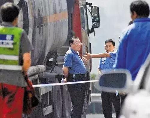 贪官一块手表,起拍价720万元!判决书披露惊人受贿情节