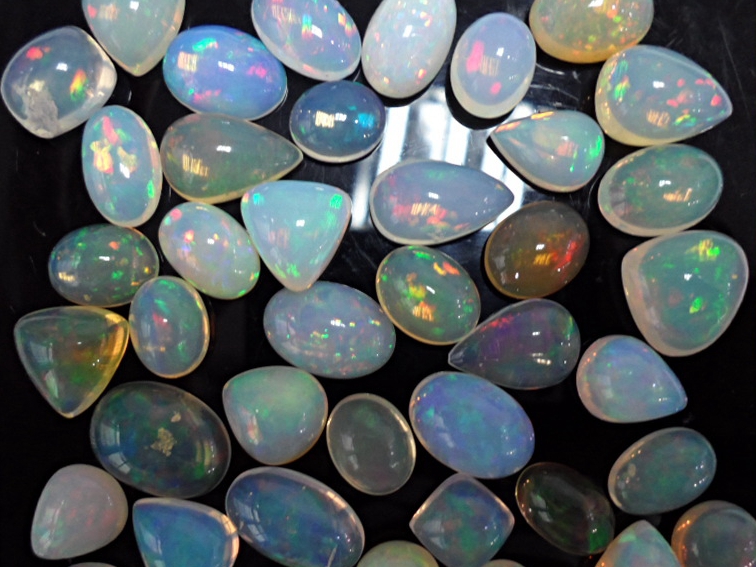 真正的欧泊石图片欣赏,欧泊石科普知识