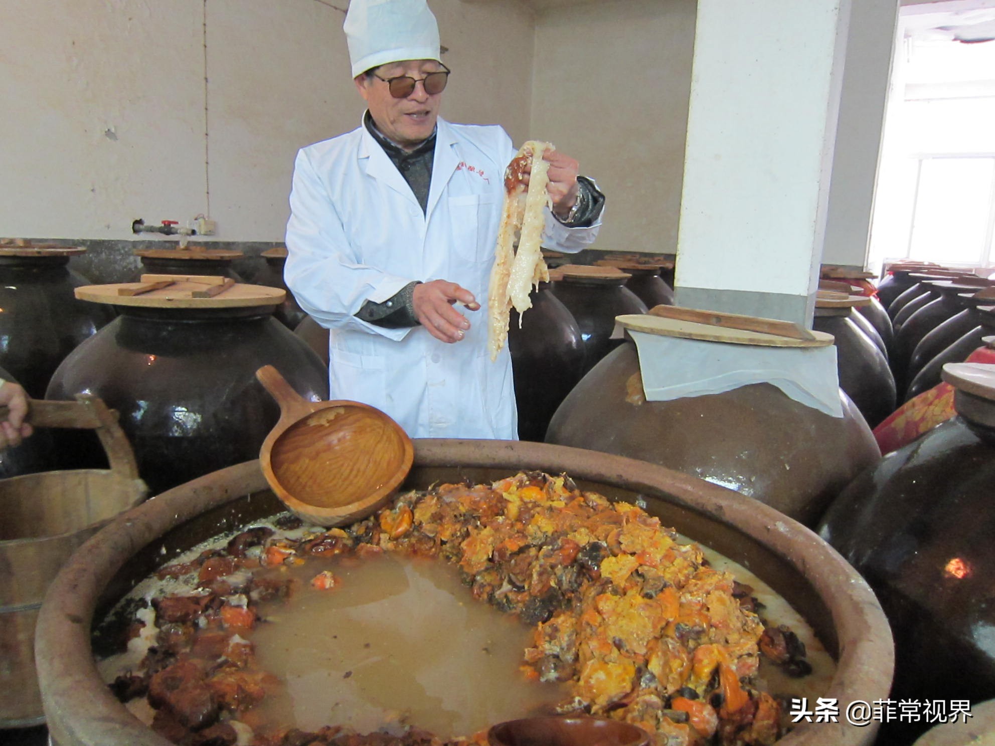 军魂铸热血，甘当传统酿醋传承人