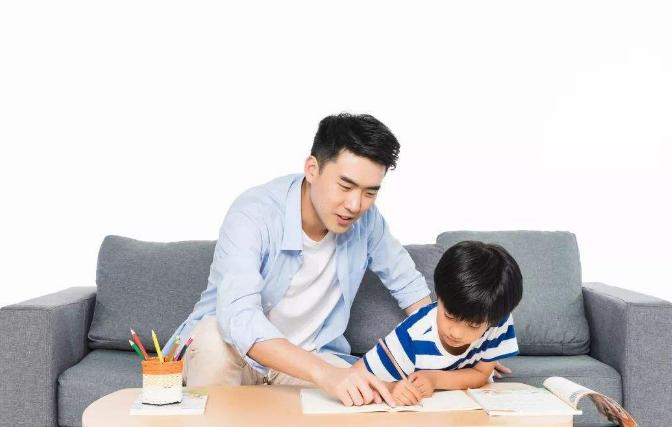 孩子爱走神注意力不集中怎么办,怎么纠正孩子好动注意力不集中