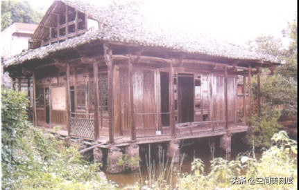 传统民居现状,传统的民居是该拆除还是保留