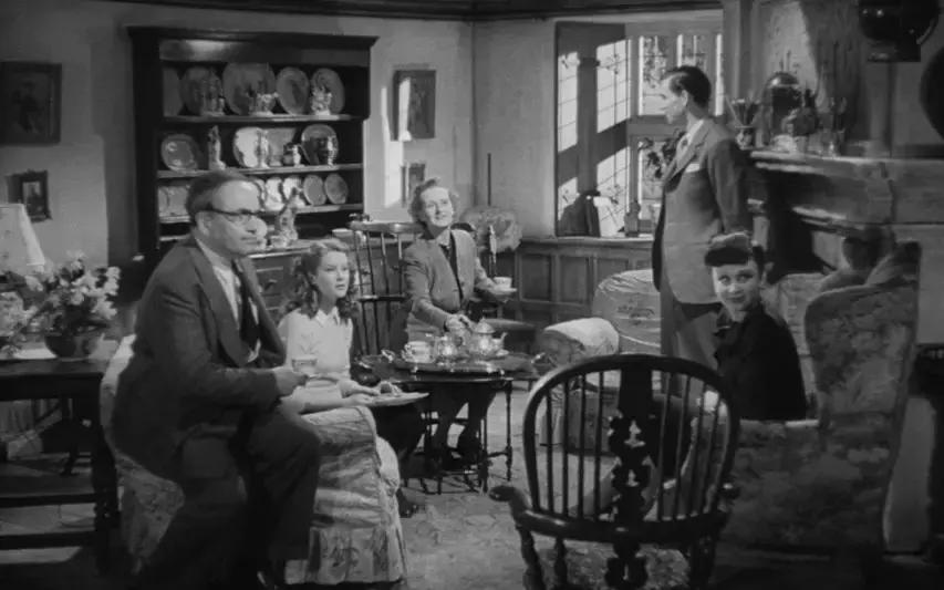 盘点那些以前作者留下来的恐怖片 (距今40年都无法超越的恐怖片)