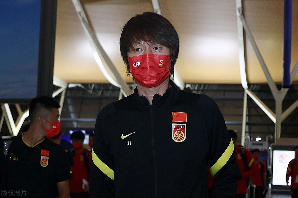 请各位记住，国足最大的特点就是——服输，国足何以胜越南