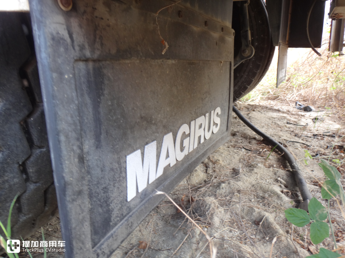 少见的斯太尔原装进口卡车实拍，底盘配置比国产的91系列给力多了