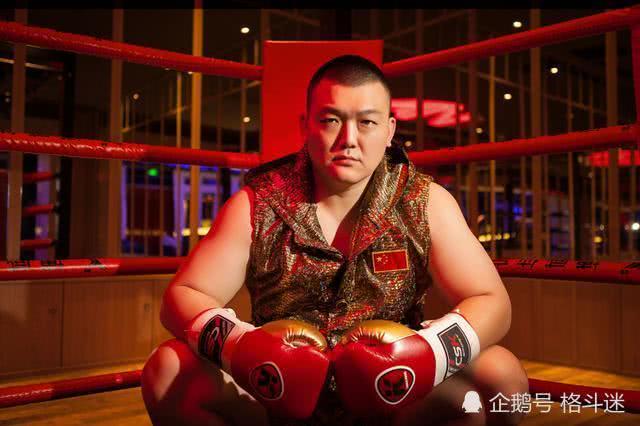 中国硬汉ko美国拳王,中国ko日本拳王视频