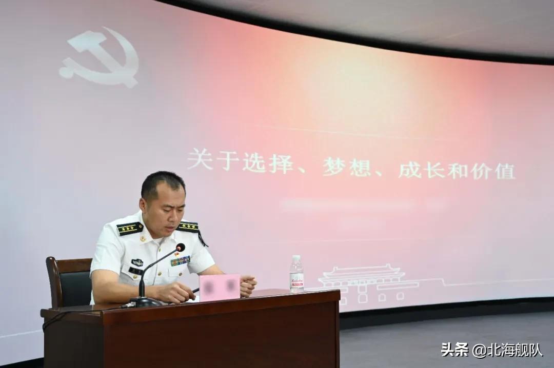 后浪奔涌在时代的潮流里,后浪奔涌而来