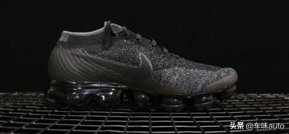 穿这种鞋子开车影响驾驶安全,穿鞋子开车会被处罚嘛