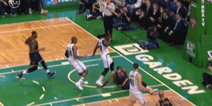 老是崴脚有什么好办法,老是崴脚是哪里出了问题