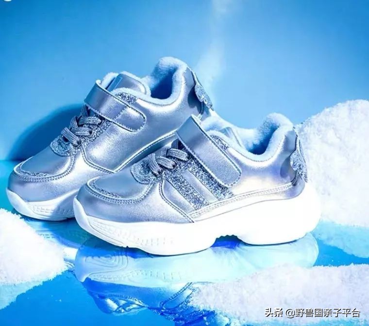 冰雪奇缘周边的产品,冰雪奇缘周边包包