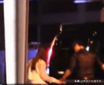 周扬青用了九年的青春,周扬青相信爱情