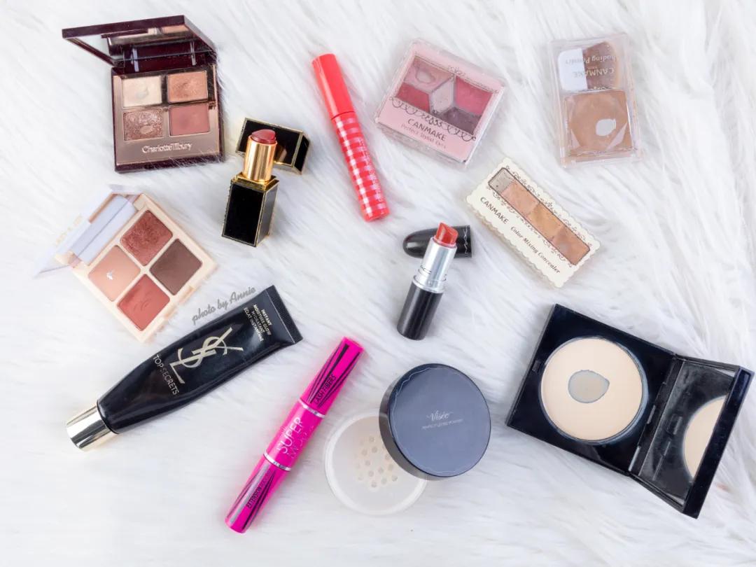 用到铁皮都不舍得丢的粉饼,好用便宜的粉饼和睫毛打底