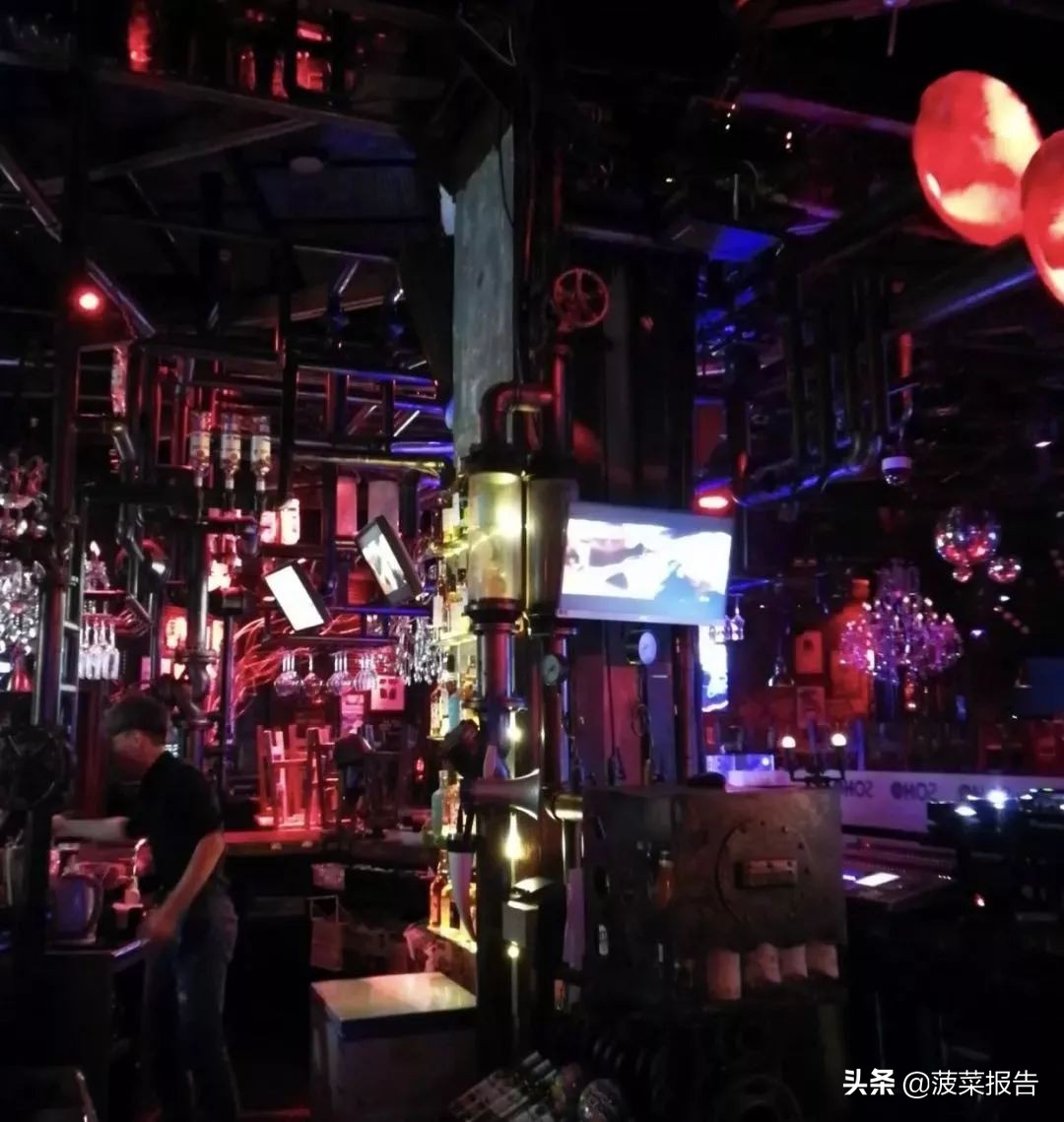 武汉冬天年轻人去哪玩,武汉夜晚年轻人最多的地方