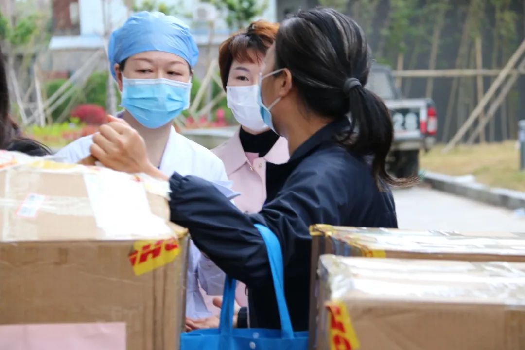 韵美“战”疫，爱心捐赠，守护你我共筑平安