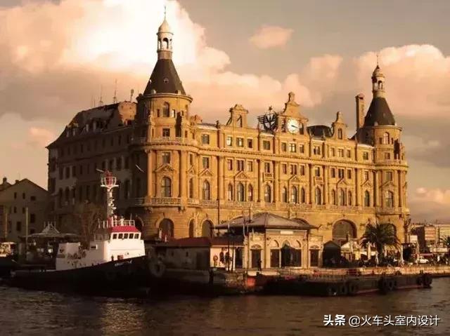 世界十大漂亮火车站 (世界十大惊艳火车站)