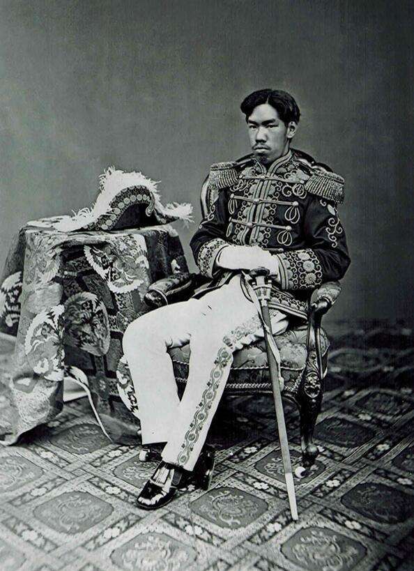 日本天皇登基大典，当今最接近唐朝皇帝登基的cosplay