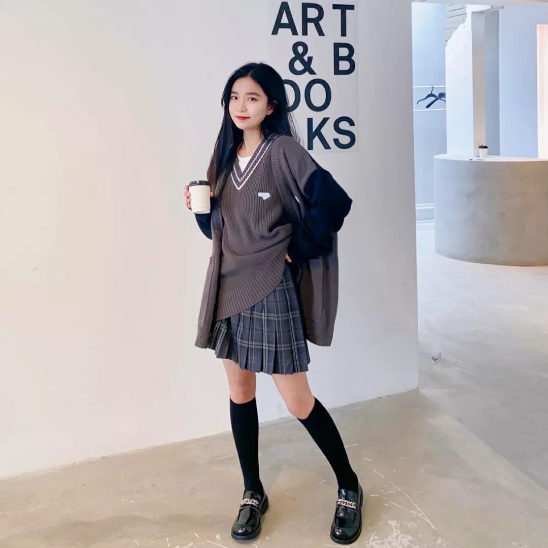 今年秋天必买的三双鞋,今春最火的鞋