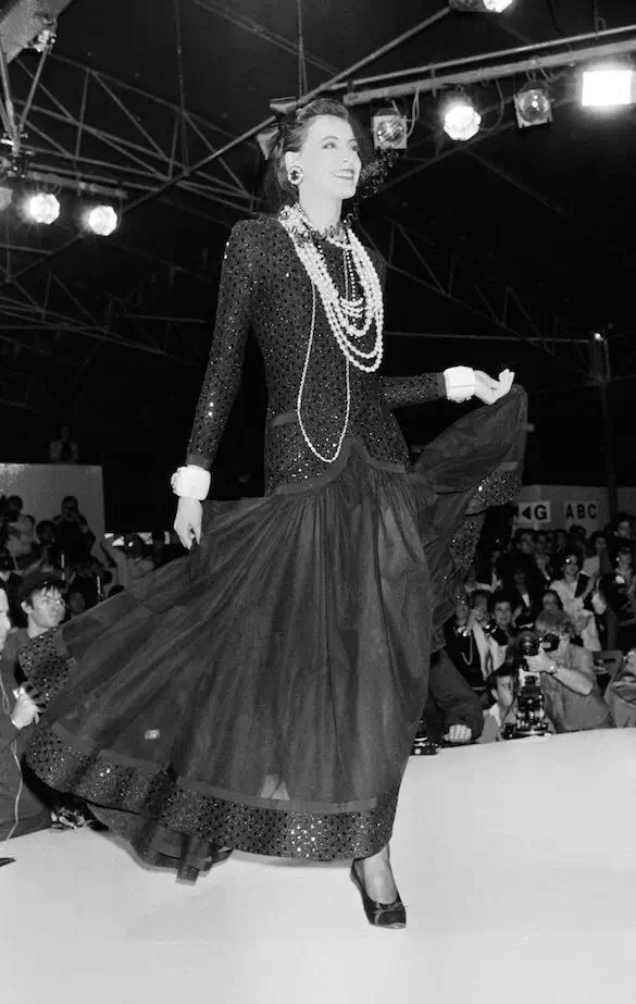 王鸥香奈儿耳环,浪姐2王鸥最新一期