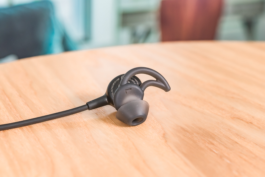 索尼wi-1000x与boseqc30谁好,索尼wi1000xm2对比boseqc30