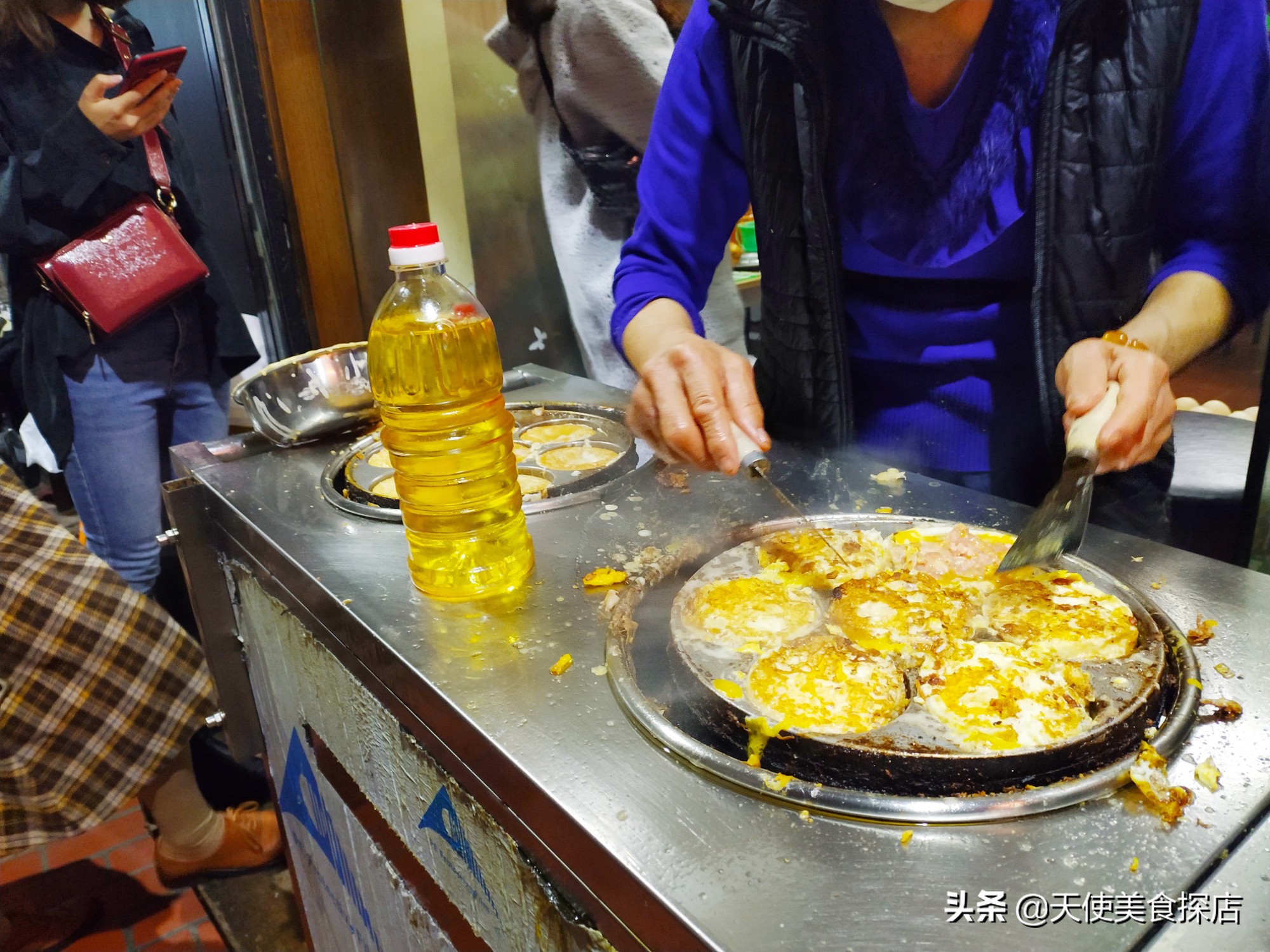 厦门塔斯汀小龙虾汉堡,厦门网红汉堡大叔的汉堡胚