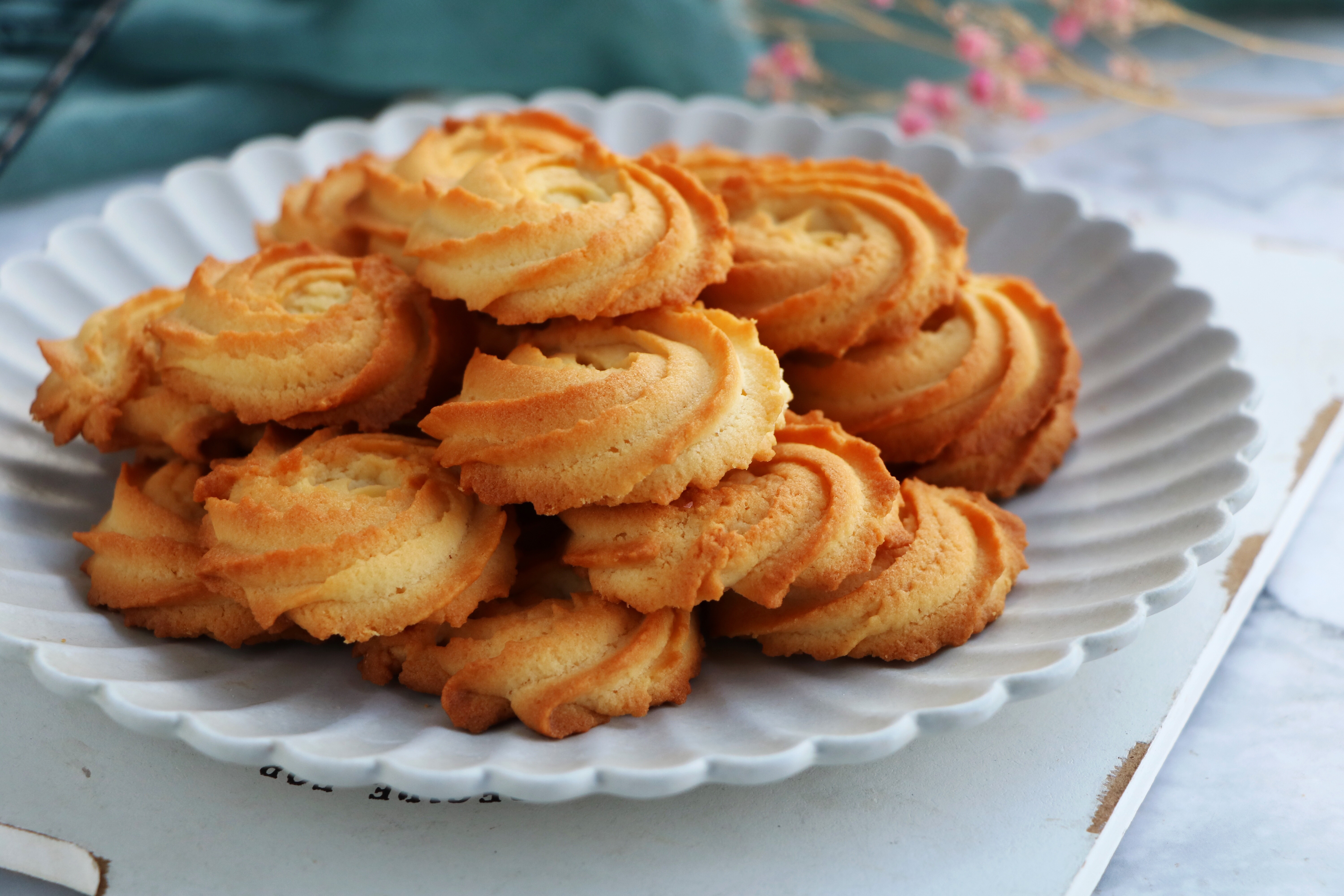 曲奇饼干怎么做又酥又香,简单曲奇饼干做法无需打蛋器