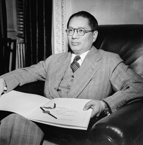 杨虎城被关押电视剧,杨虎城被囚禁后所生女儿