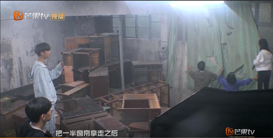 逮到一只小可爱——黄明昊