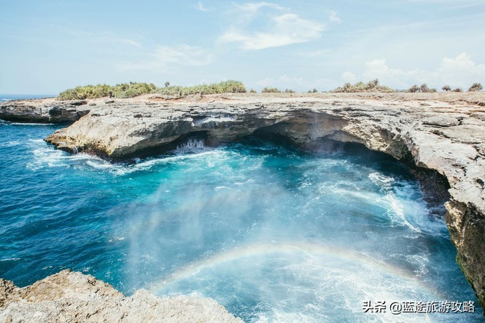 一个人去巴厘岛，应该玩什么？住哪里呢？