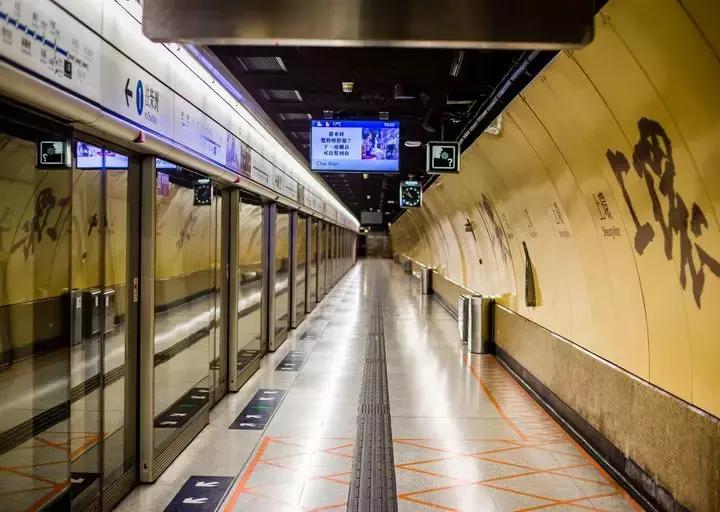 统统涨价！2019年，深圳人去香港成本暴涨！更扎心的是这！