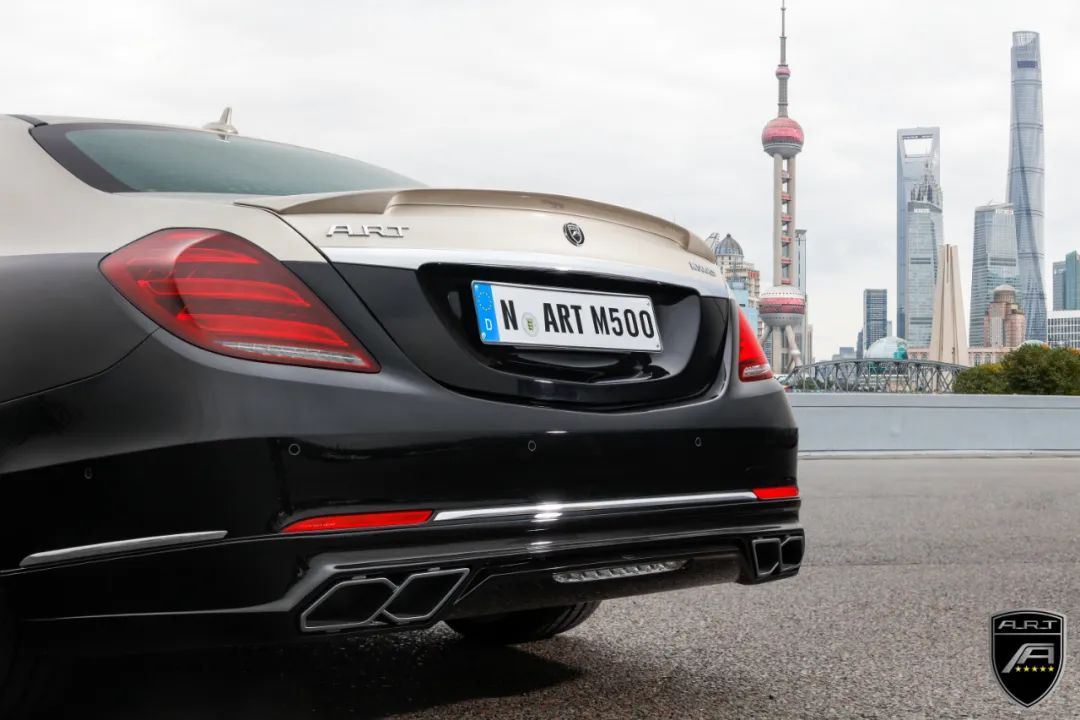 古思特100万左右的车,落地超千万的古斯特