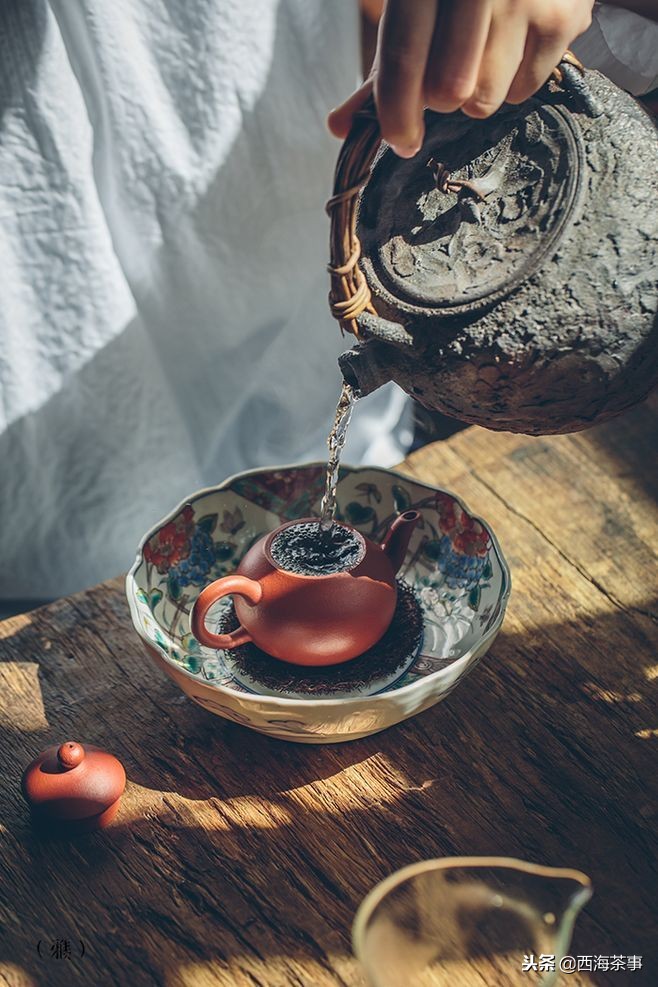 小雪节气一杯热茶就是最好的慰藉,小雪节气煮茶