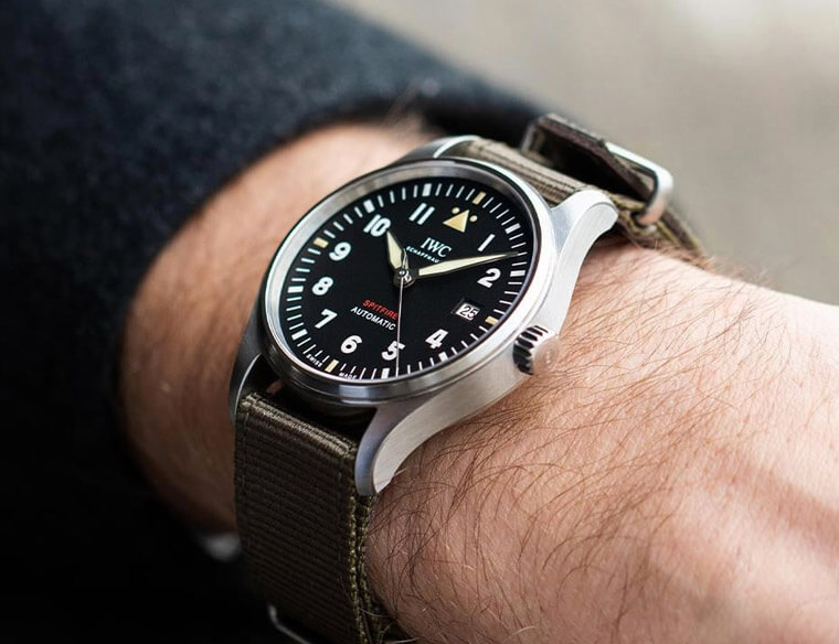 机械机芯手表不走了什么原因,机械手表不走是什么原因导致的