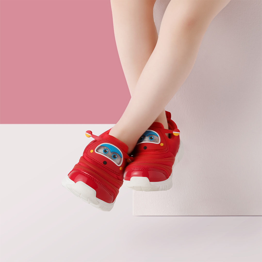 儿童如何选好一款鞋子,怎么选小童机能鞋