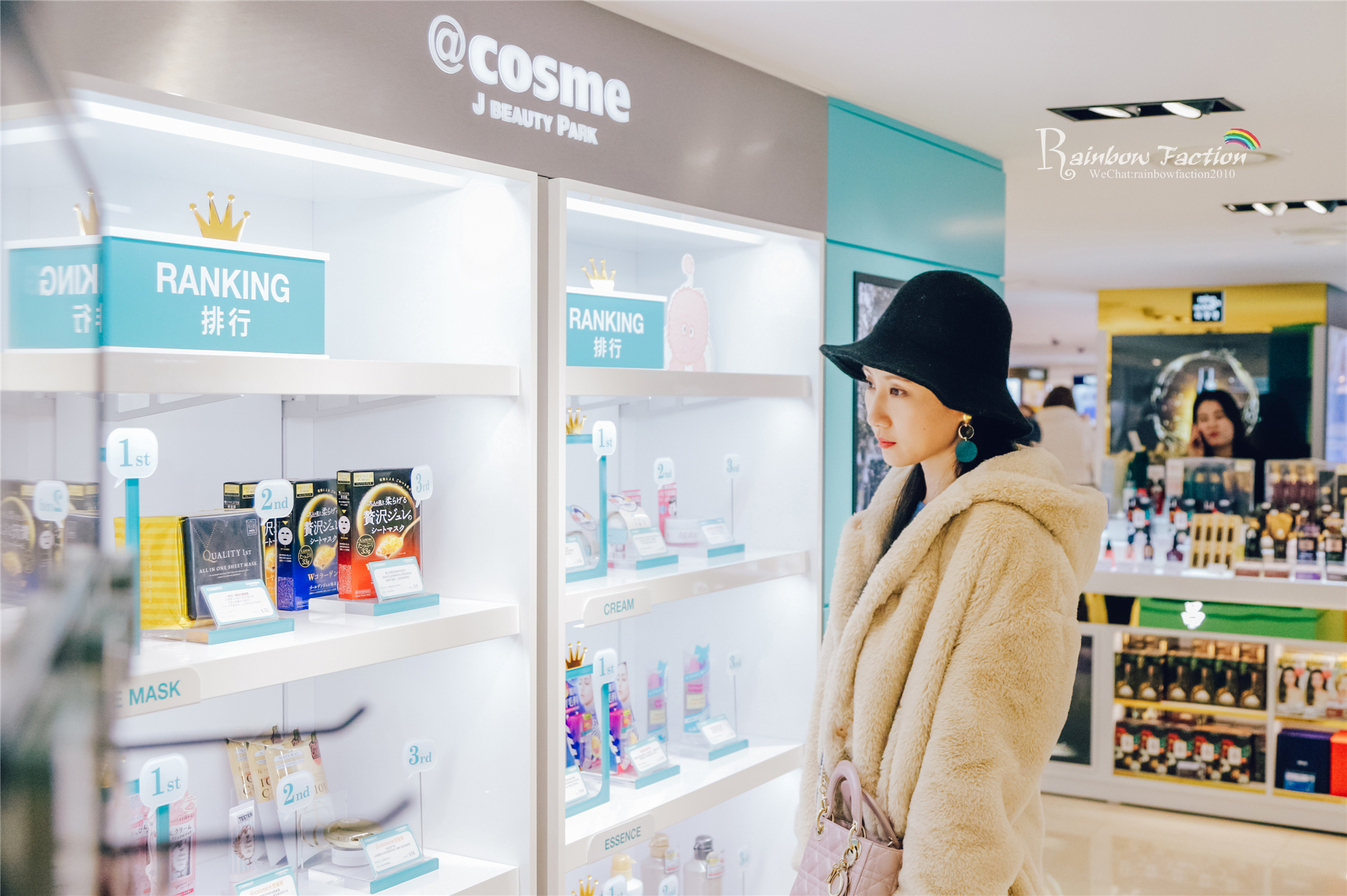 首尔新罗coach免税店,2015年首尔新罗免税店