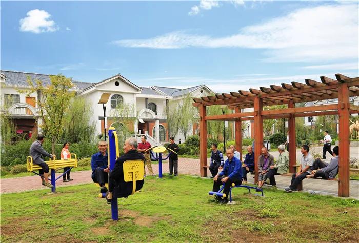 革命老区遵义贫困县全部出列