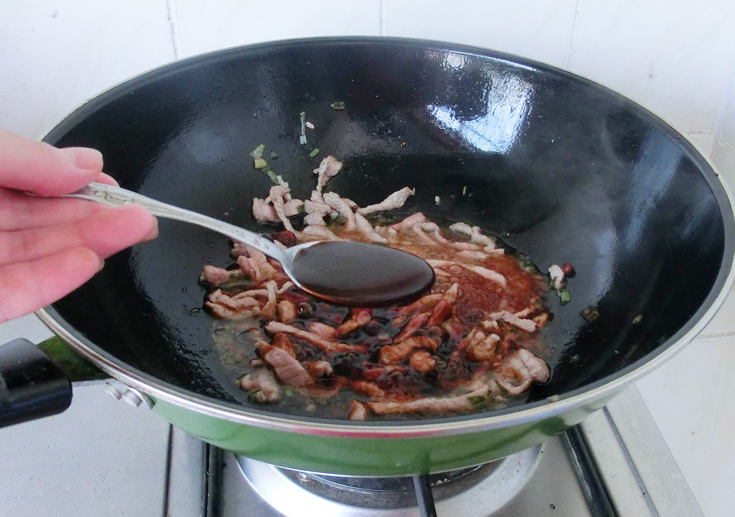 焖面好做么,焖面时用干面要怎么做