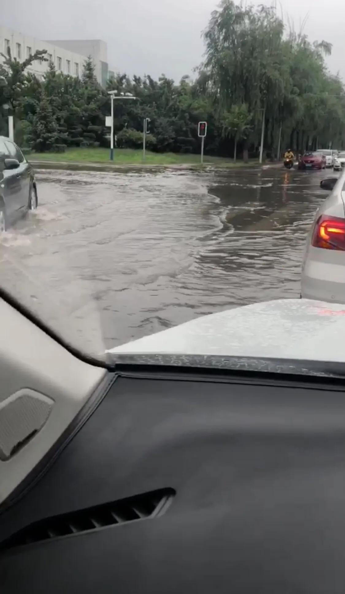 广州车展黄渤代言捷达vs7,广州车展黄渤代言捷达品牌