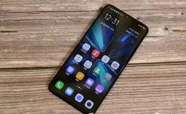 oppo和vivo到底哪个实用一些,oppo和vivo你会选哪个