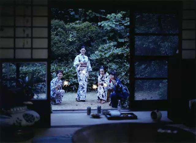 周末一起看电影去旅游,跟随电影镜头开启绝美的视觉旅行